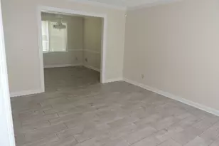 6336 Phillips Pl, Lithonia, GA 30058 - Photo 8