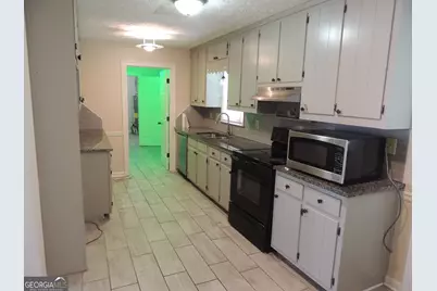 6336 Phillips Place, Lithonia, GA 30058 - Photo 10