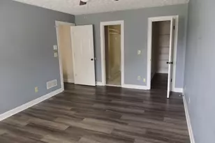 6336 Phillips Pl, Lithonia, GA 30058 - Photo 14