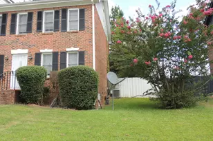6336 Phillips Pl, Lithonia, GA 30058 - Photo 4