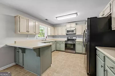 170 Timberidge Drive, Newnan, GA 30263 - Photo 14