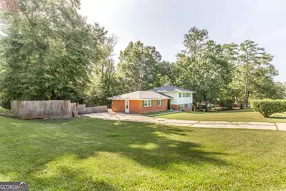 4404 Fairfax Drive, Macon, GA 31206 - Photo 2