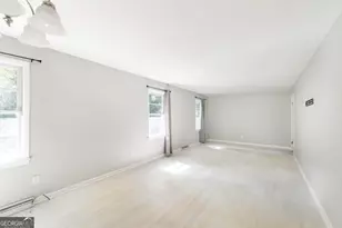 4404 Fairfax Dr, Macon, GA 31206 - Photo 6