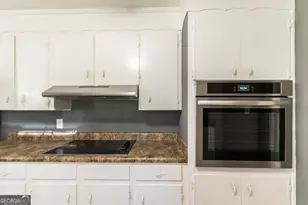 4404 Fairfax Dr, Macon, GA 31206 - Photo 12