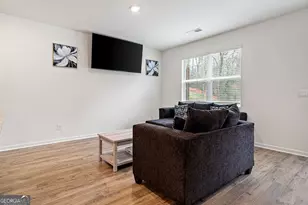 1396 Sweetshrub Pl NW, Atlanta, GA 30318 - Photo 10