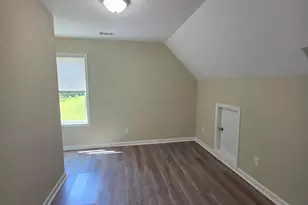 70 Charlotte Dr, Statham, GA 30666 - Photo 12