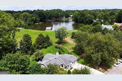 2722 Inverloch Circle, Duluth, GA 30096 - Photo 2