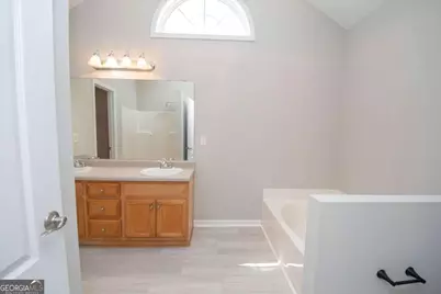 10 Walton Woods Court, Newnan, GA 30263 - Photo 18