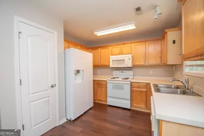 10 Walton Woods Court, Newnan, GA 30263 - Photo 10