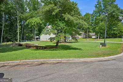 135 Creekview Drive, Newnan, GA 30263 - Photo 60