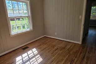 1894 Oak Valley Rd, Decatur, GA 30035 - Photo 6