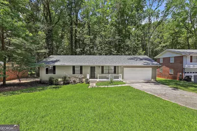 110 Clydesdale Road, Peachtree City, GA 30269 - Photo 2