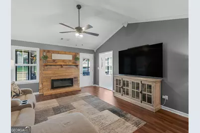 373 McCart Road, McDonough, GA 30252 - Photo 2