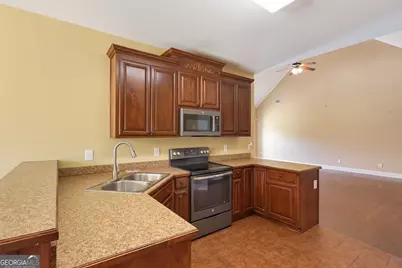 124 Magnolia Farms Drive, Milner, GA 30257 - Photo 18