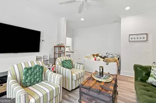 311 Peachtree St, Saint Simons, GA 31522 - Photo 32