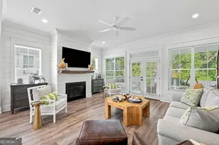 311 Peachtree St, Saint Simons, GA 31522 - Photo 18