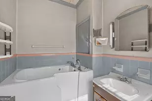 365 W Johnston St, Forsyth, GA 31029 - Photo 32