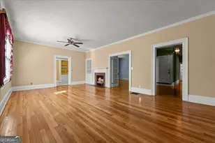 216 S Laurel Ave, Greensboro, GA 30642 - Photo 4