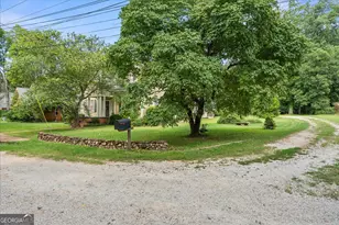 216 S Laurel Ave, Greensboro, GA 30642 - Photo 2