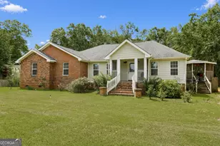 3020 Woodridge Ct, Albany, GA 31705 - Photo 1
