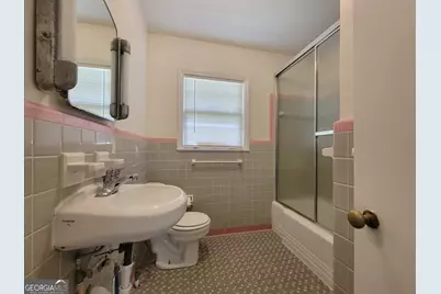 226 James Street, Winder, GA 30680 - Photo 10