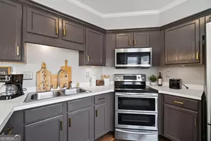 4712 Poplar Ridge Ct, Oakwood, GA 30566 - Photo 16