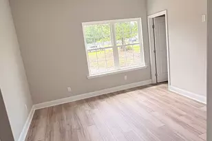 225 Lakes Dr, Brunswick, GA 31523 - Photo 18