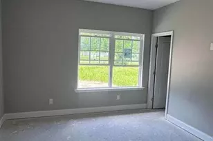225 Lakes Dr, Brunswick, GA 31523 - Photo 6