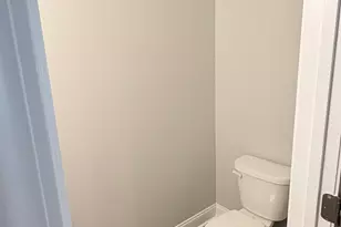 225 Lakes Dr, Brunswick, GA 31523 - Photo 24