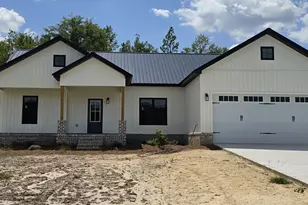 1150 Paris Ave, Swainsboro, GA 30401 - Photo 1
