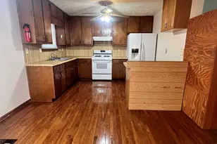 2060 Kimber Trail, Stone Mountain, GA 30088 - Photo 4