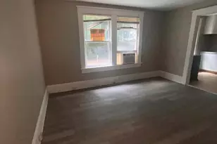 1049 Birch St, Macon, GA 31204 - Photo 2