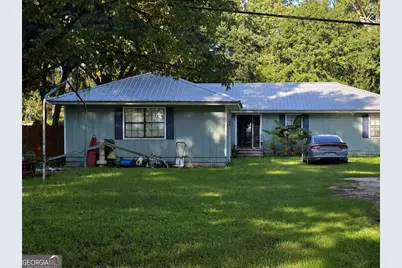 812 E 1st Street, Midway, GA 31320 - Photo 1