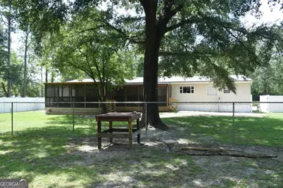 1438 Fannie Head Road, Jesup, GA 31545 - Photo 10