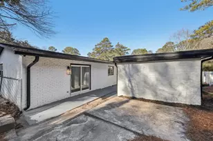 2592 Baker Rd NW, Atlanta, GA 30318 - Photo 30