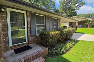 715 Barnesdale Dr, Jonesboro, GA 30236 - Photo 8
