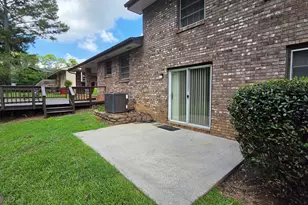 715 Barnesdale Dr, Jonesboro, GA 30236 - Photo 16