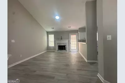 1266 Crestridge Lane, Riverdale, GA 30296 - Photo 4