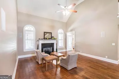 203 Avondale Circle, Warner Robins, GA 31088 - Photo 10
