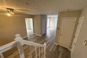 1015 Rock Creek Ln, Norcross, GA 30093 - Photo 4