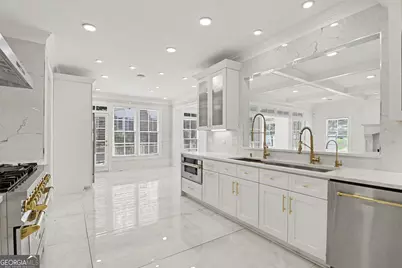 365 Saint Marys Lane NW, Marietta, GA 30064 - Photo 16