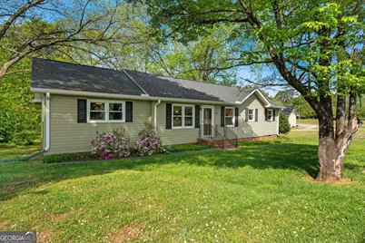 810 Benson Street, Hartwell, GA 30643 - Photo 2