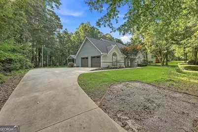 85 Timberidge Drive, Newnan, GA 30263 - Photo 8