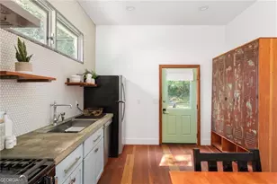 133 Arcadia Cir NW, Atlanta, GA 30314 - Photo 6