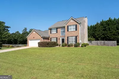 1135 Baltic Court, Loganville, GA 30052 - Photo 4