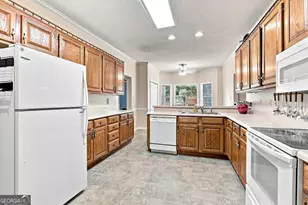 250 Brittany Chase, Fayetteville, GA 30214 - Photo 18