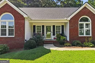 4575 Summerset Dr, Gainesville, GA 30507 - Photo 4
