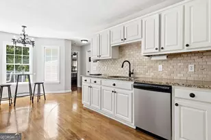 4575 Summerset Dr, Gainesville, GA 30507 - Photo 14