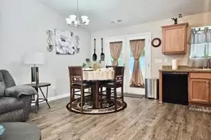 7015 Parkside Ct, Austell, GA 30106 - Photo 6