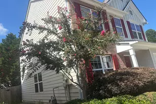 9433 Lakeview Rd, Union City, GA 30291 - Photo 2